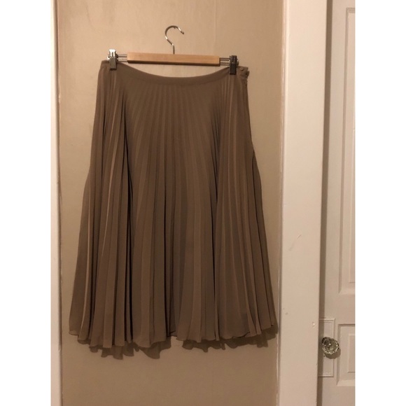 Sandro Dresses & Skirts - Pleated Flared 50’s Style Below-The-Knee Skirt